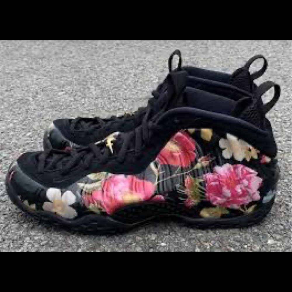 NWOT RARE Womens Nike Air Foamposite Floral Basketball Shoes 7 Limited Edition